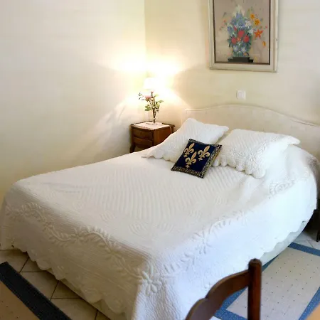 Les Chambres D'Adeline - B&B Murs  Exterior photo